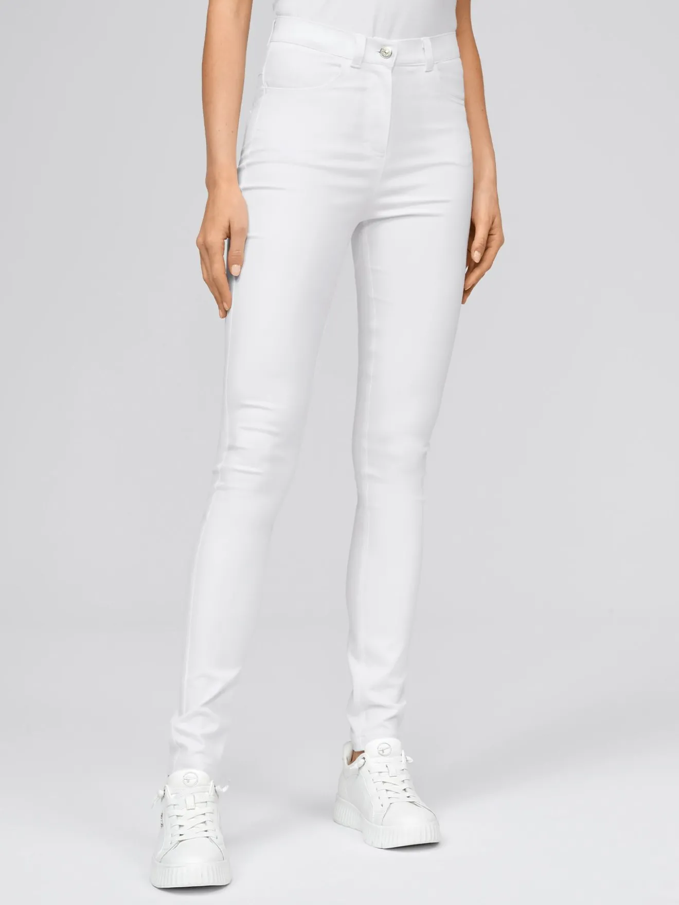 Basic-Jeans ATLANTA